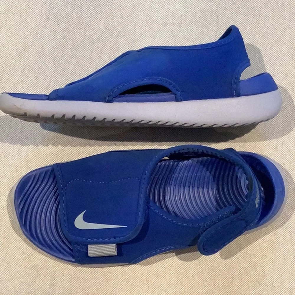 Nike - Land or Water SANDALS - LITTLE/BIG KIDS - Game Royal/Wolf Gray Boys